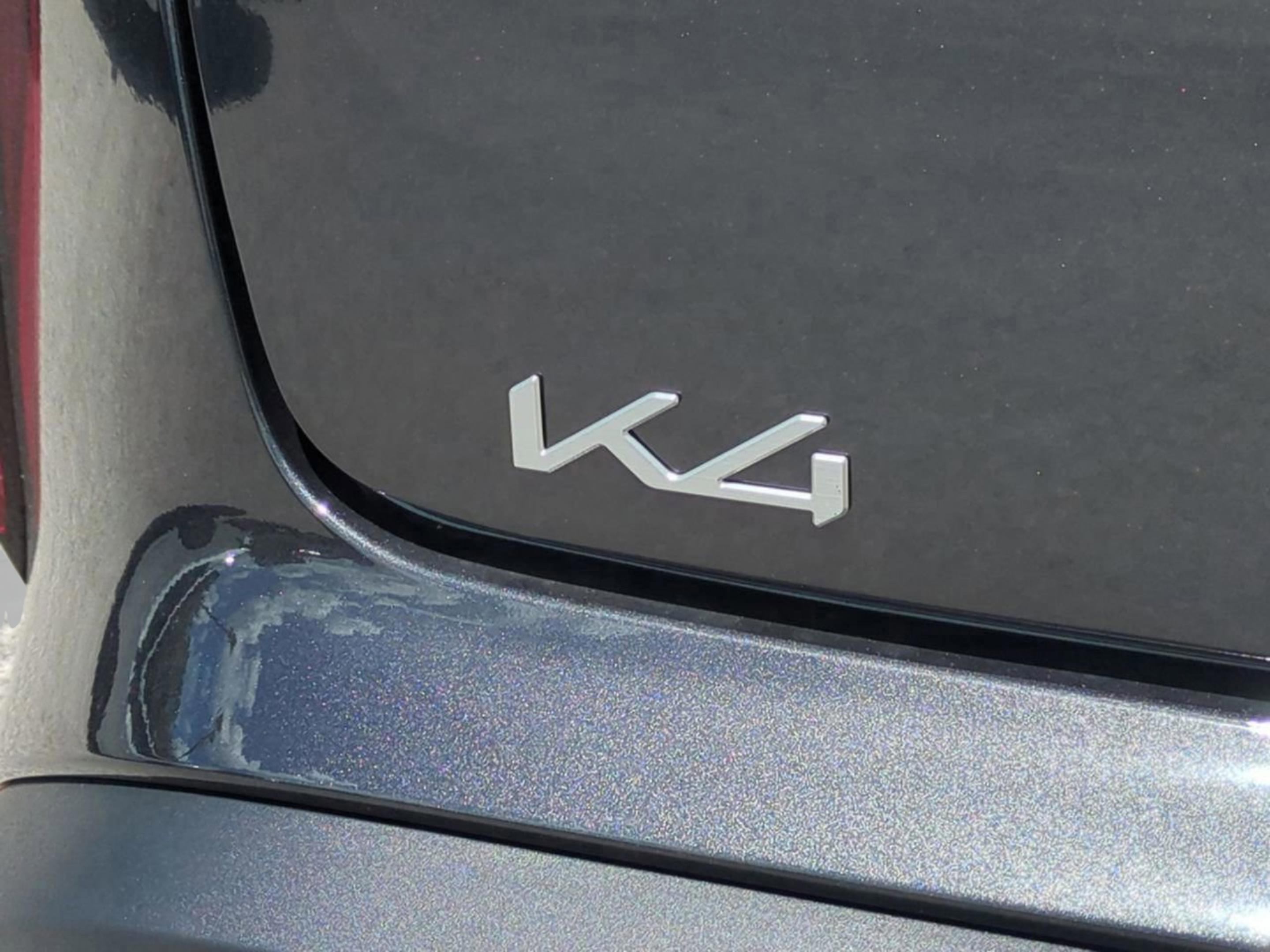 2025 Kia K4 LXS photo 13