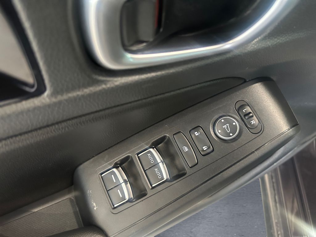 2023 Honda Civic EX-L photo 11
