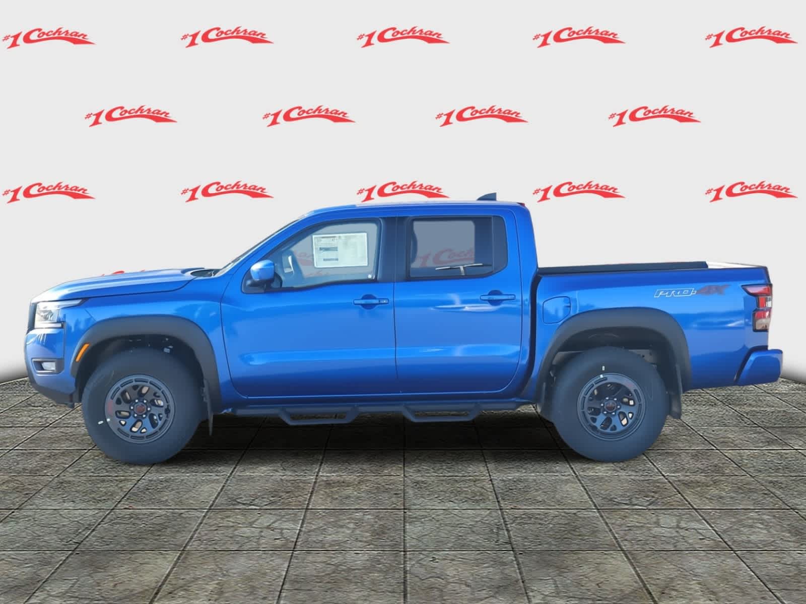 2025 Nissan Frontier PRO-4X photo 6