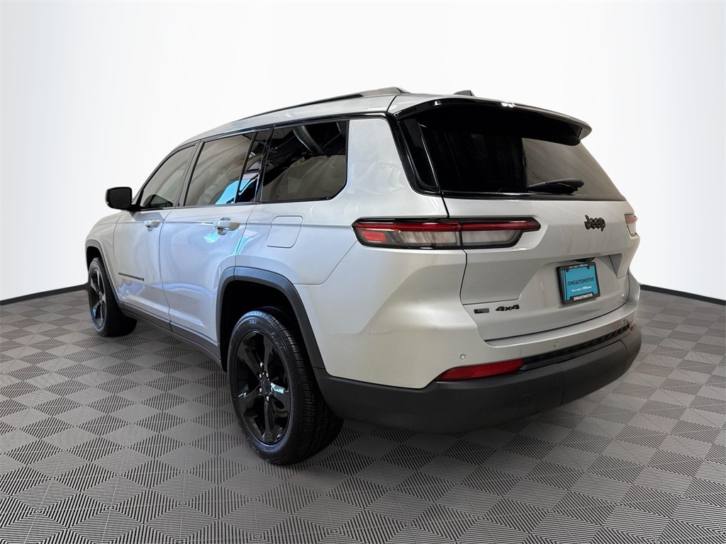 2021 Jeep Grand Cherokee Altitude photo 12
