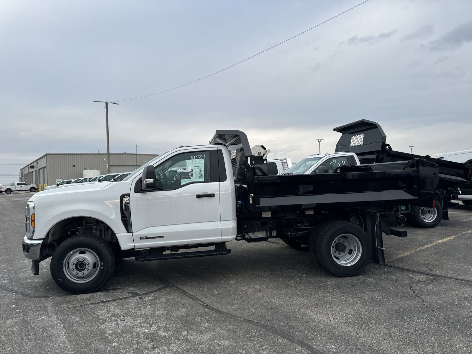 2024 Ford F-350 XL photo 3