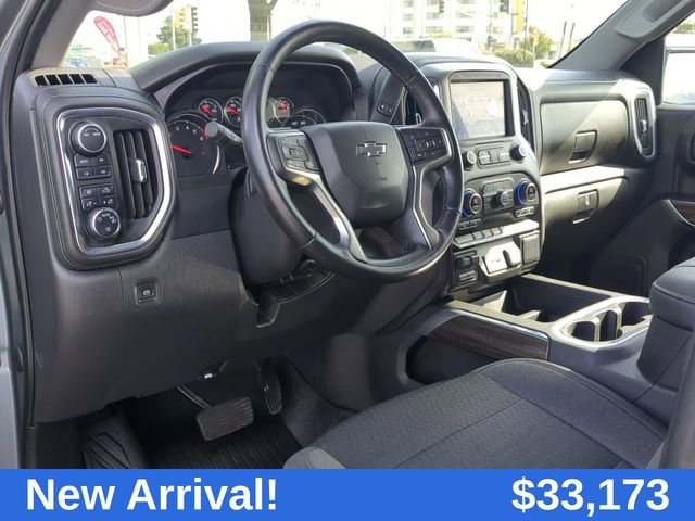 2021 Chevrolet Silverado 1500 RST photo 3