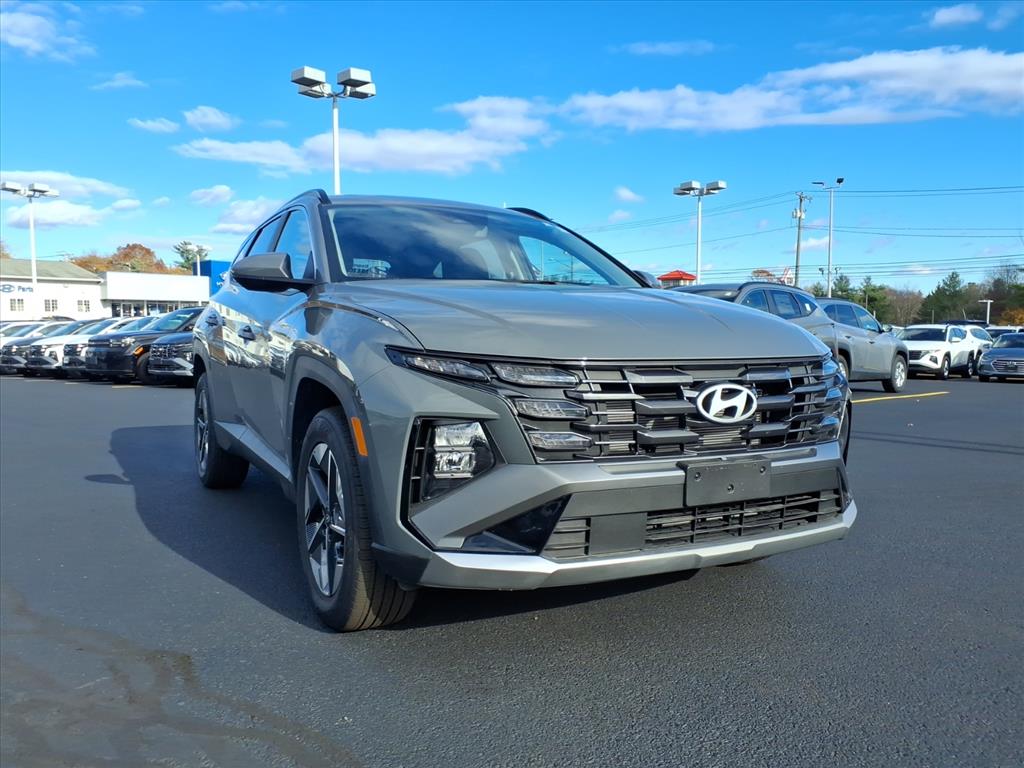 2025 Hyundai Tucson SEL photo 2