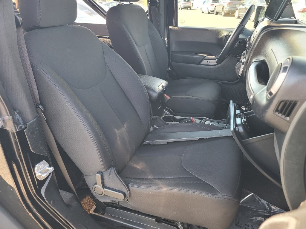 2015 Jeep Wrangler Sport photo 11