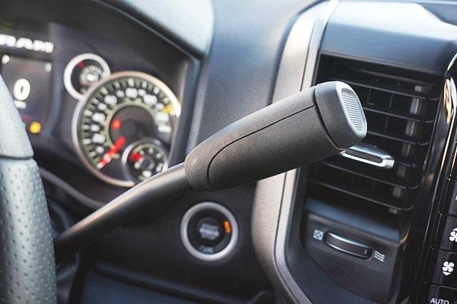 New 2023 Bright White Clear-Coat Exterior Paint RAM TRADESMAN Chassis Cab image 34