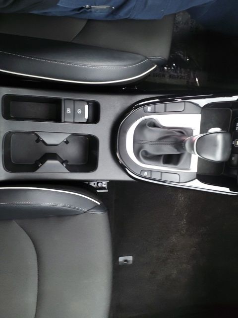 2023 Kia Forte GT-Line photo 16