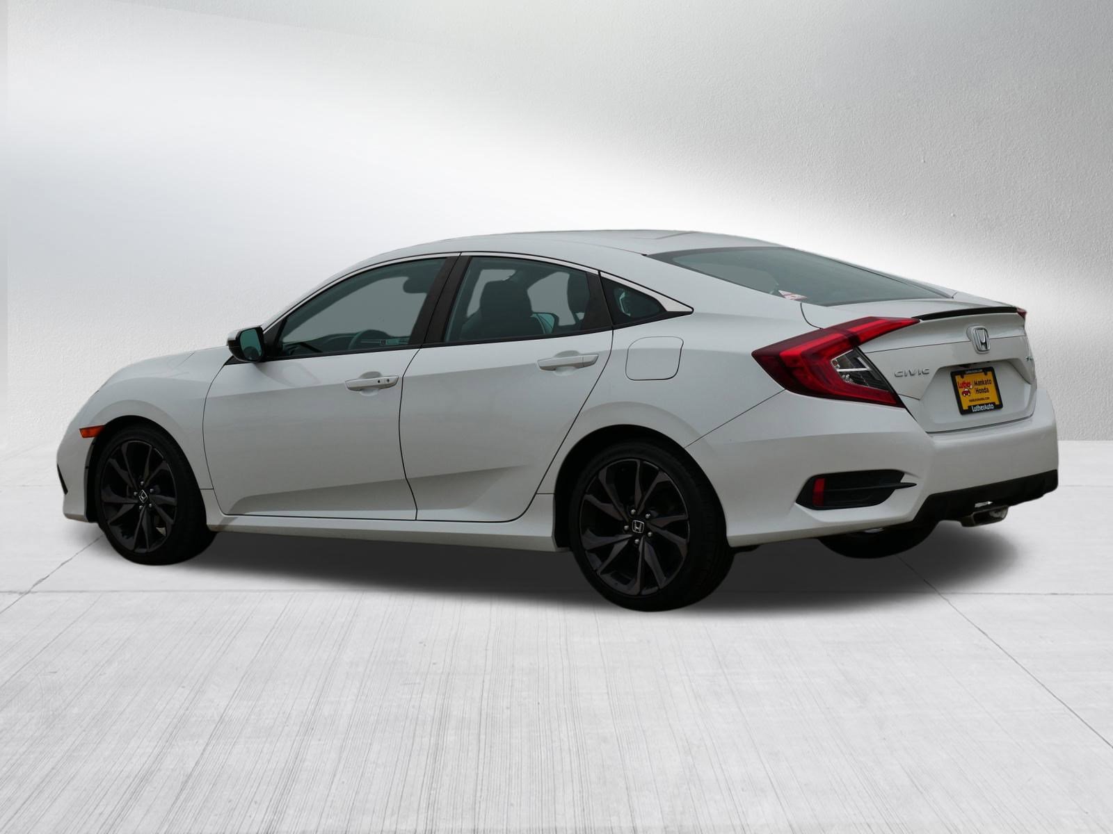 2019 Honda Civic Sport photo 5
