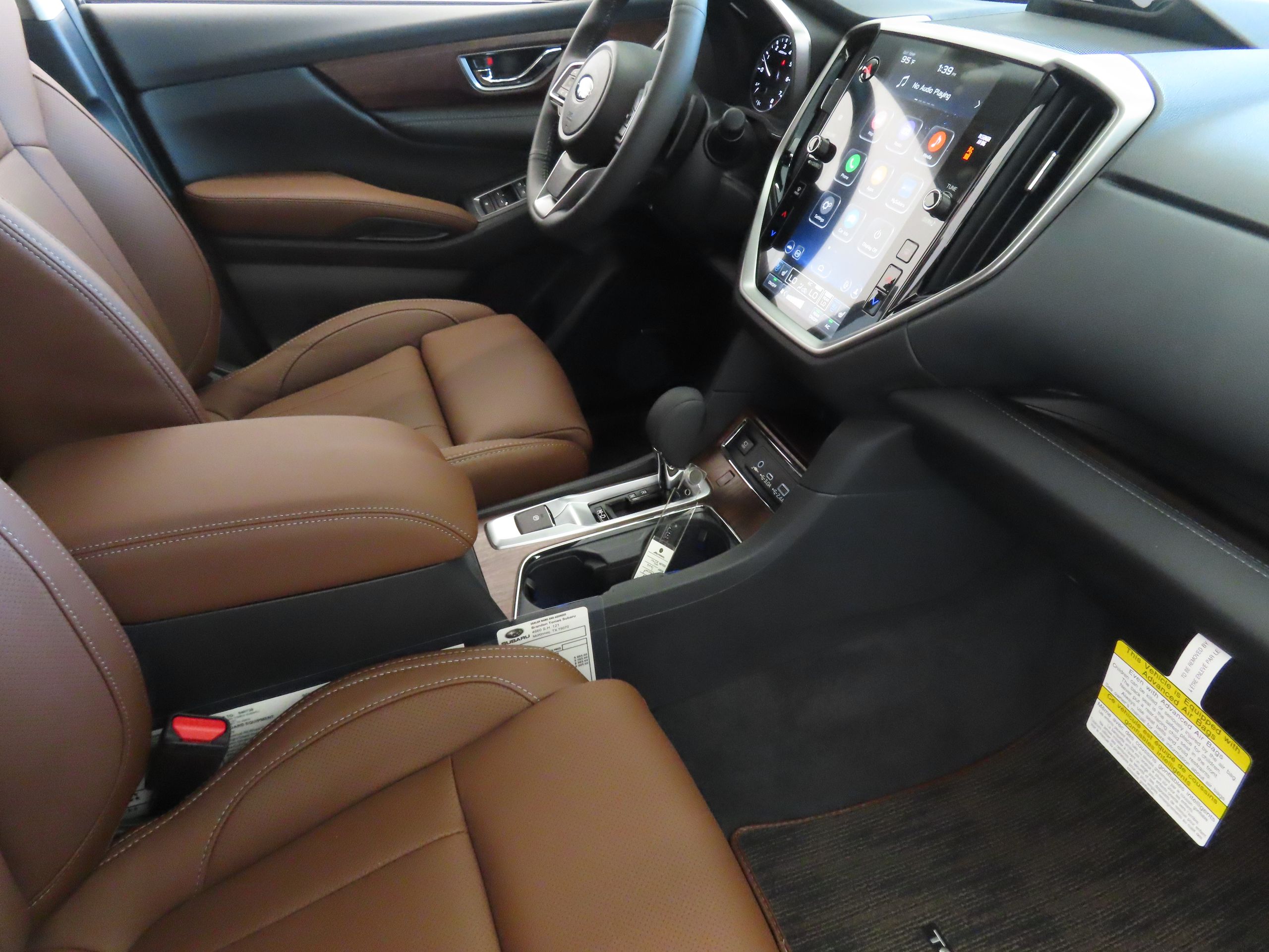 2025 Subaru Ascent Touring photo 25
