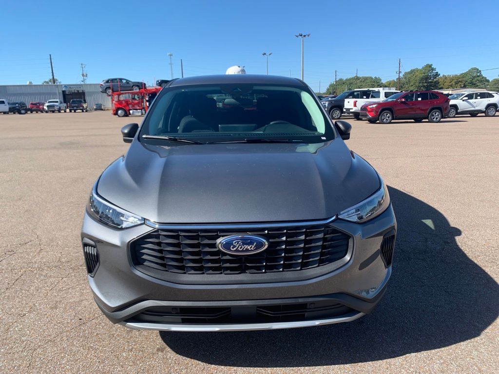 2026 Ford Escape Active photo 2