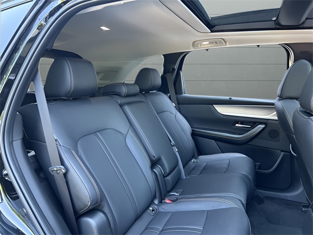 2025 Mazda CX-90 Premium photo 26