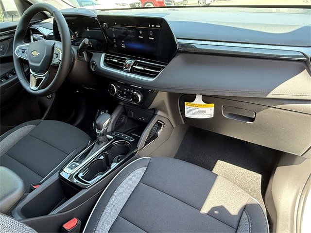 2026 Chevrolet Trailblazer LT photo 17