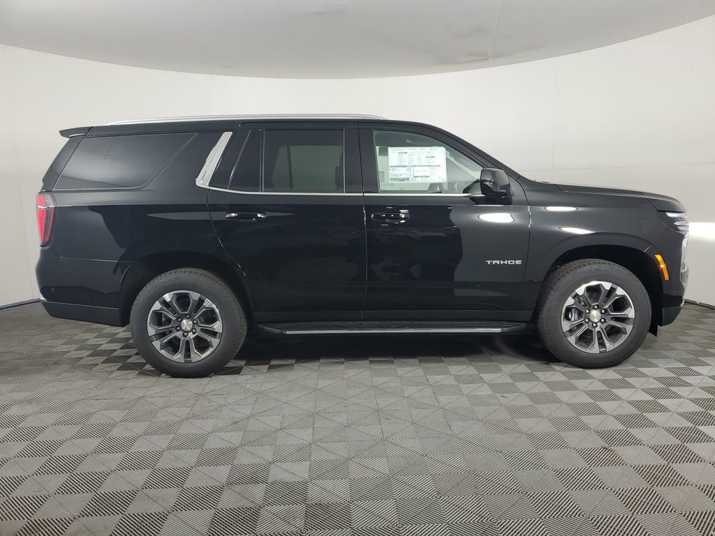 2026 Chevrolet Tahoe LS photo 3