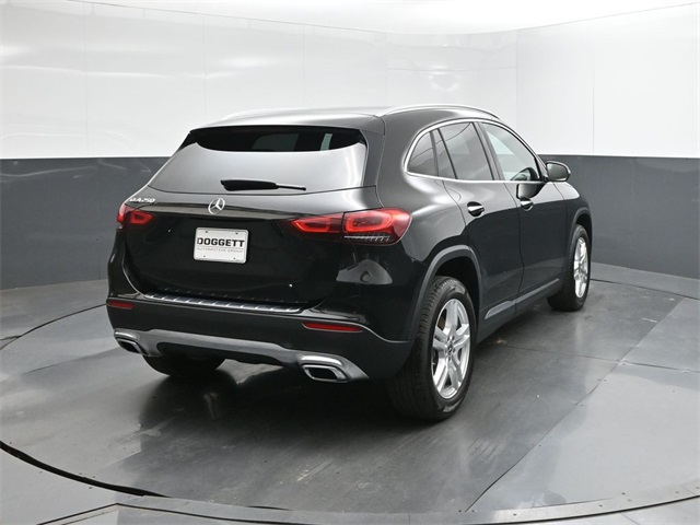 2023 Mercedes Benz GLA 250 photo 7
