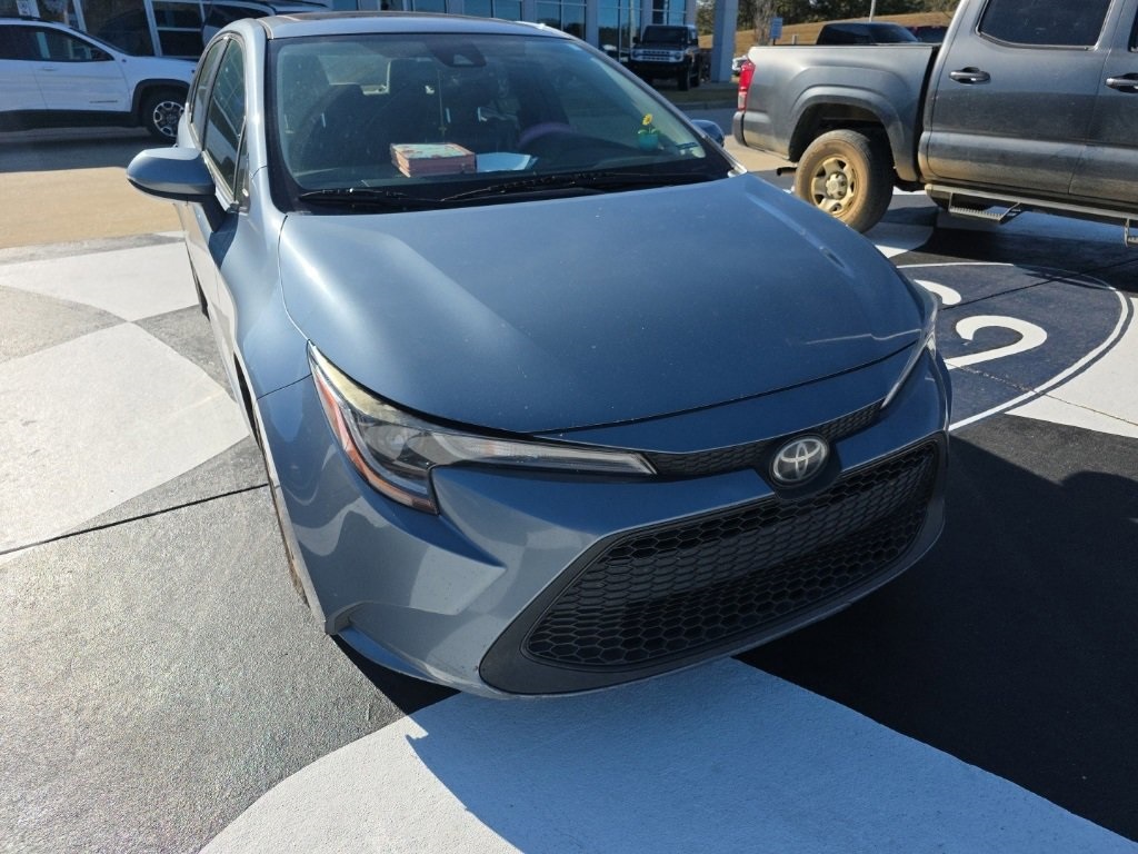 2020 Toyota Corolla LE photo 3
