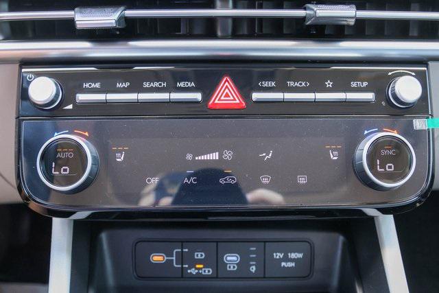 New 2025 Gray Hyundai SEL Convenience FWD image 17