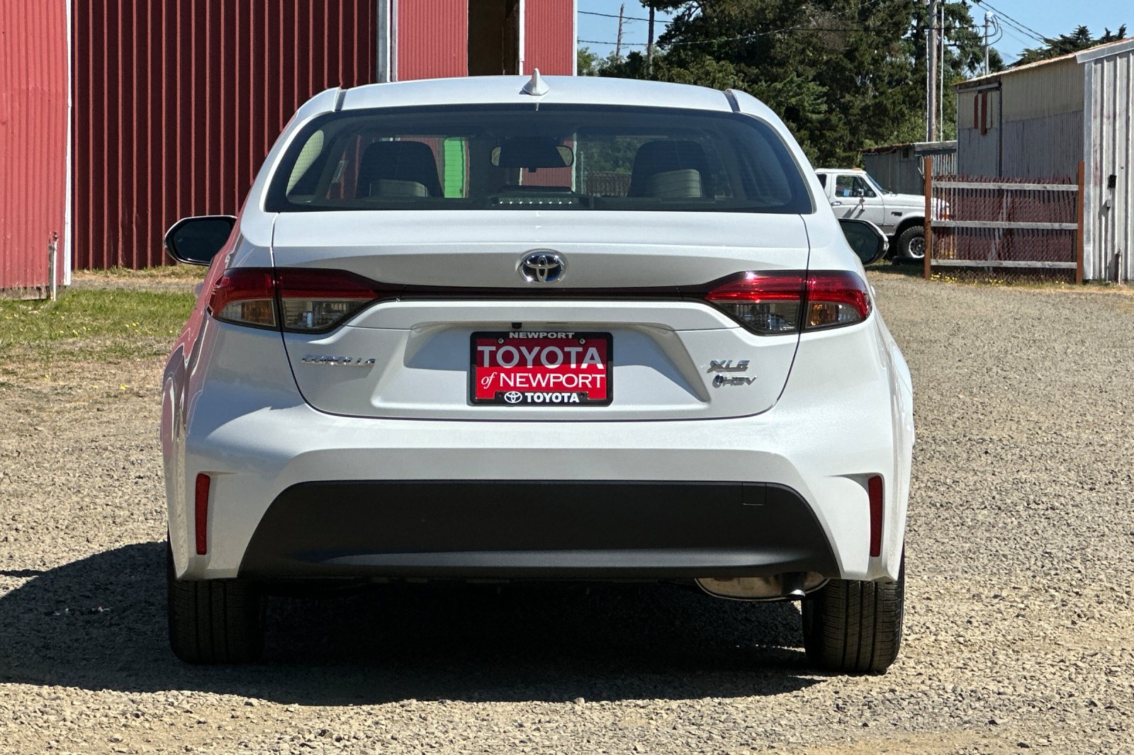2025 Toyota Corolla Hybrid XLE photo 5