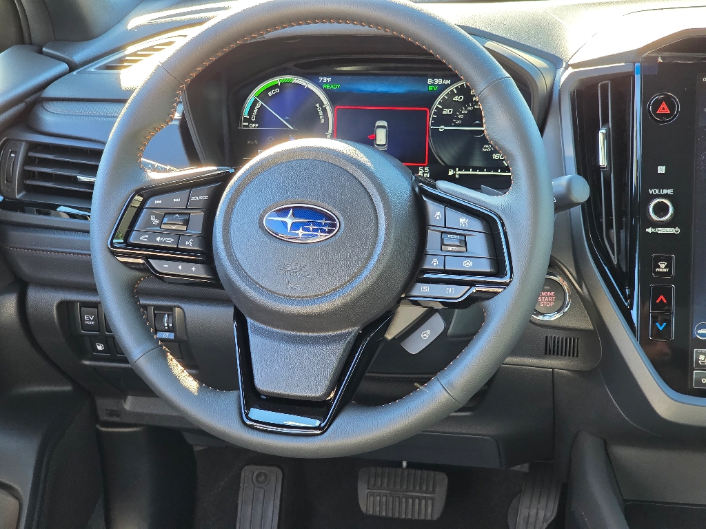 2025 Subaru Forester Touring photo 10