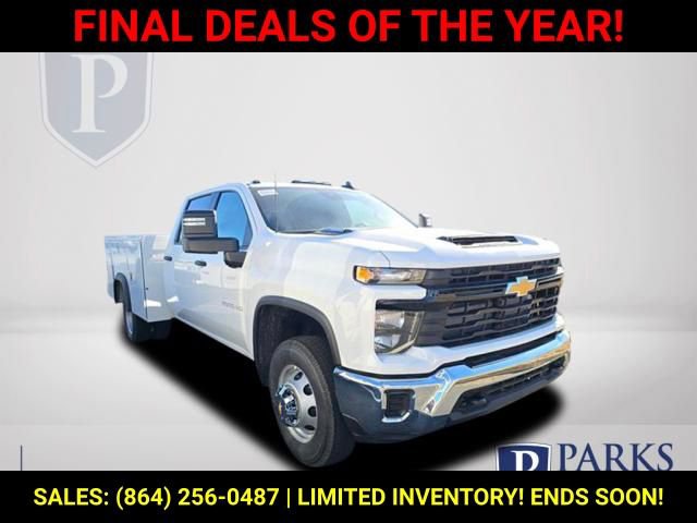 2025 Chevrolet Silverado 3500HD Work Truck's photo