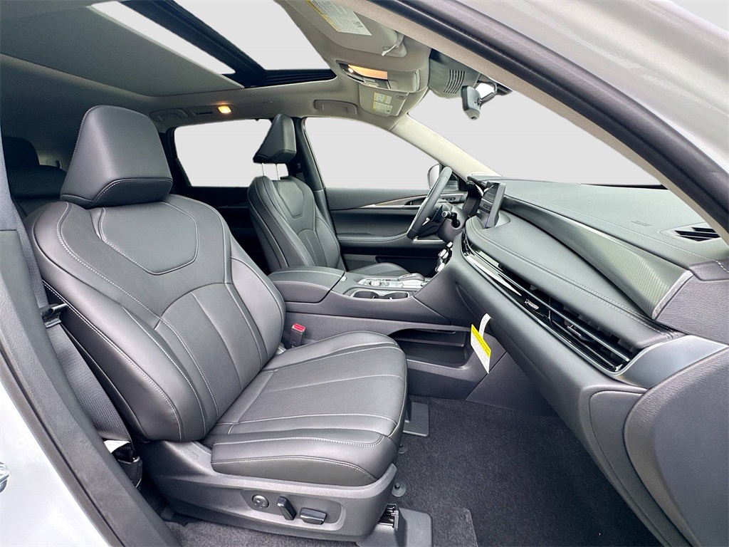 2026 Infiniti QX60 Luxe photo 29