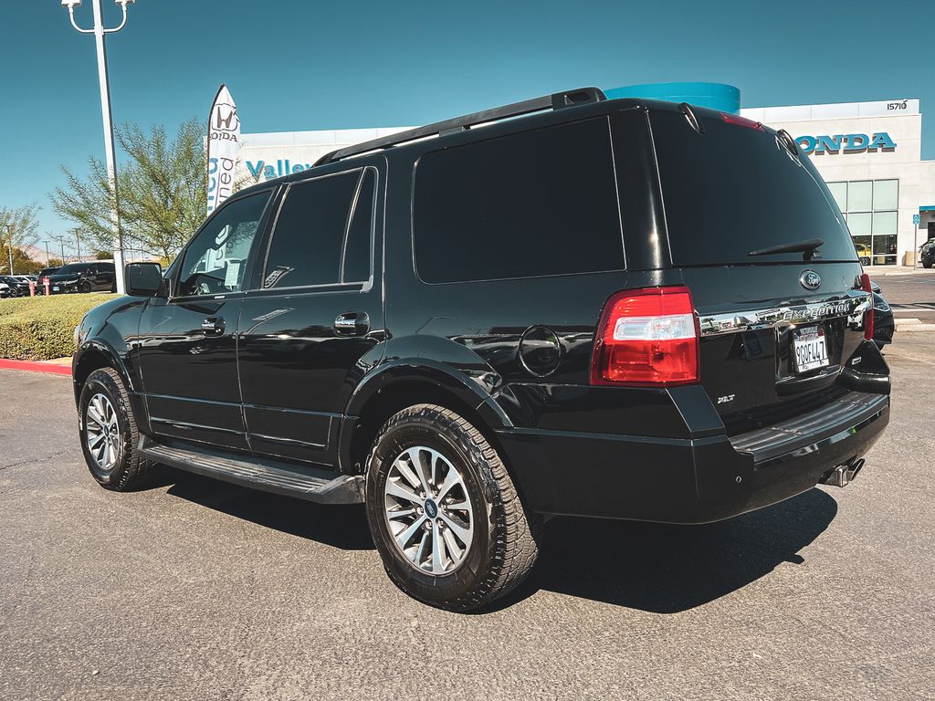 2015 Ford Expedition XLT photo 8