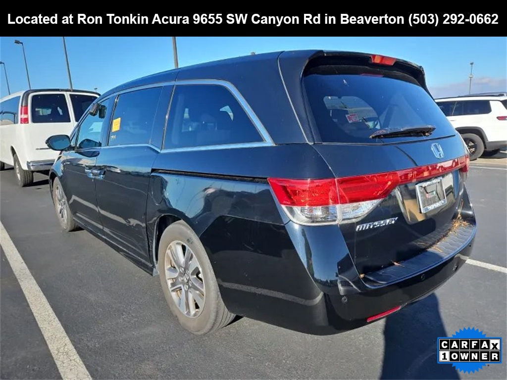 2014 Honda Odyssey Touring photo 4