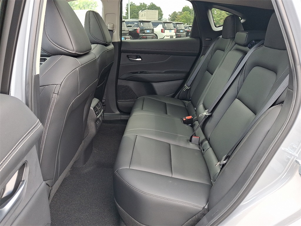 2025 Nissan Murano SL photo 3