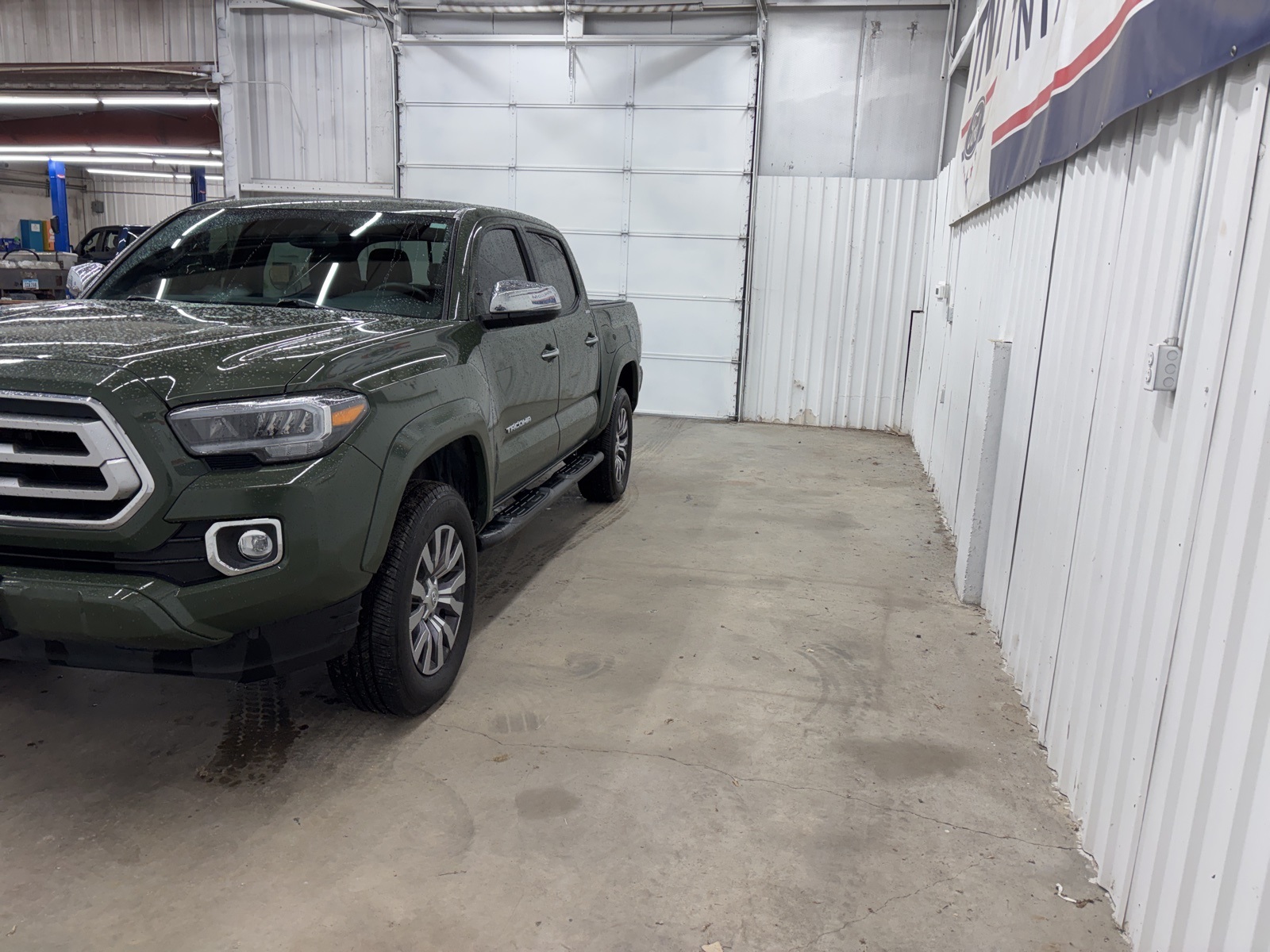 2022 Toyota Tacoma Limited photo 4