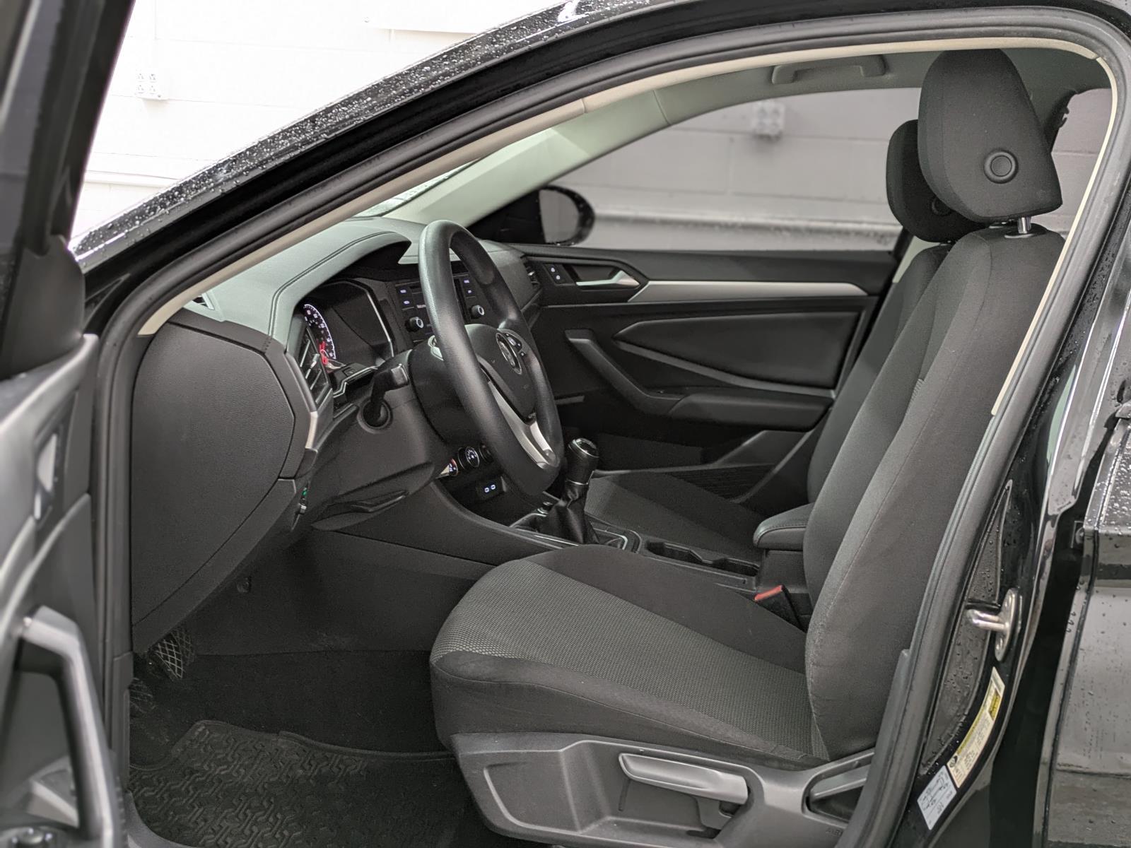 2020 Volkswagen Jetta S photo 3