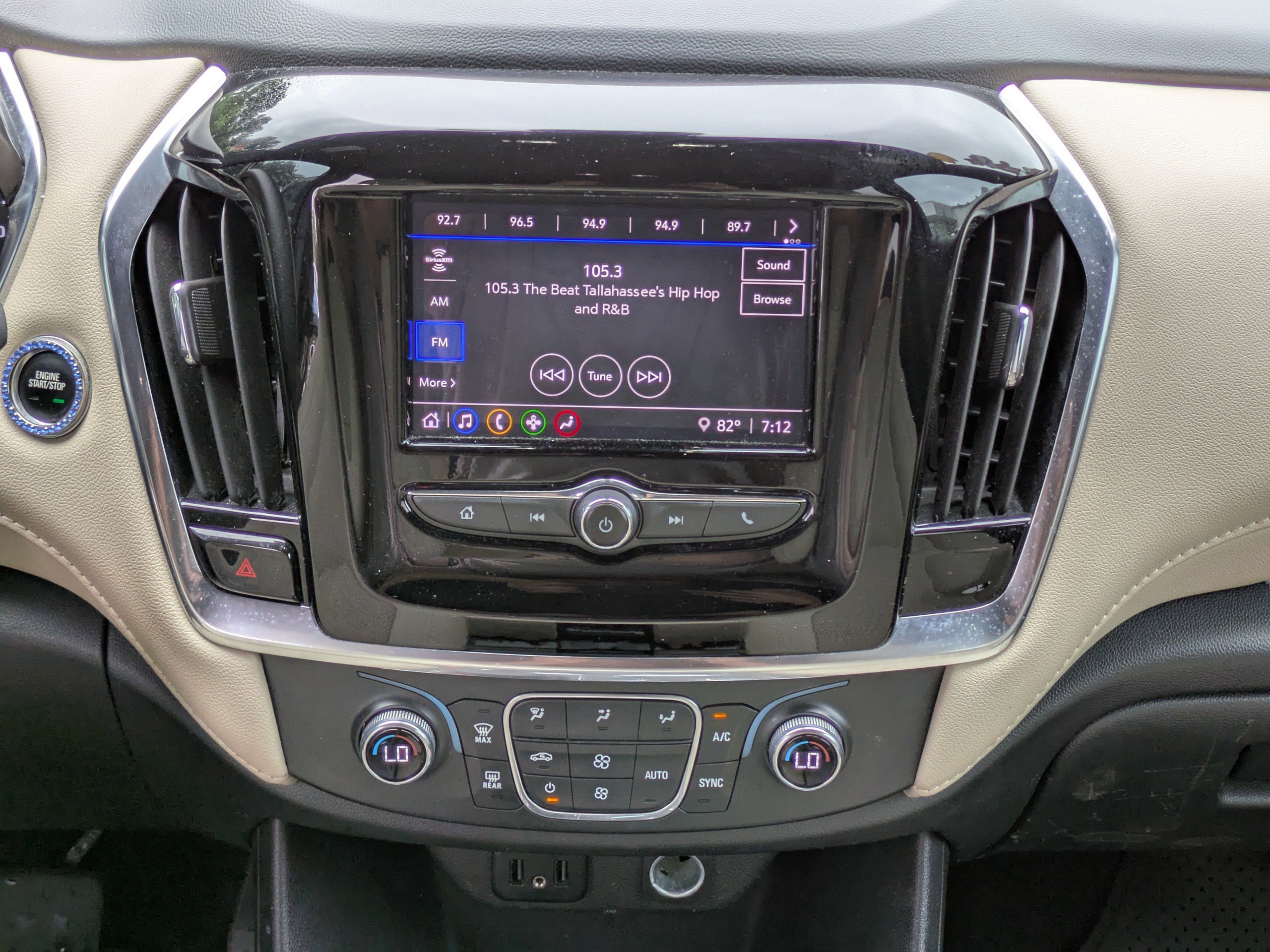2022 Chevrolet Traverse LS photo 13