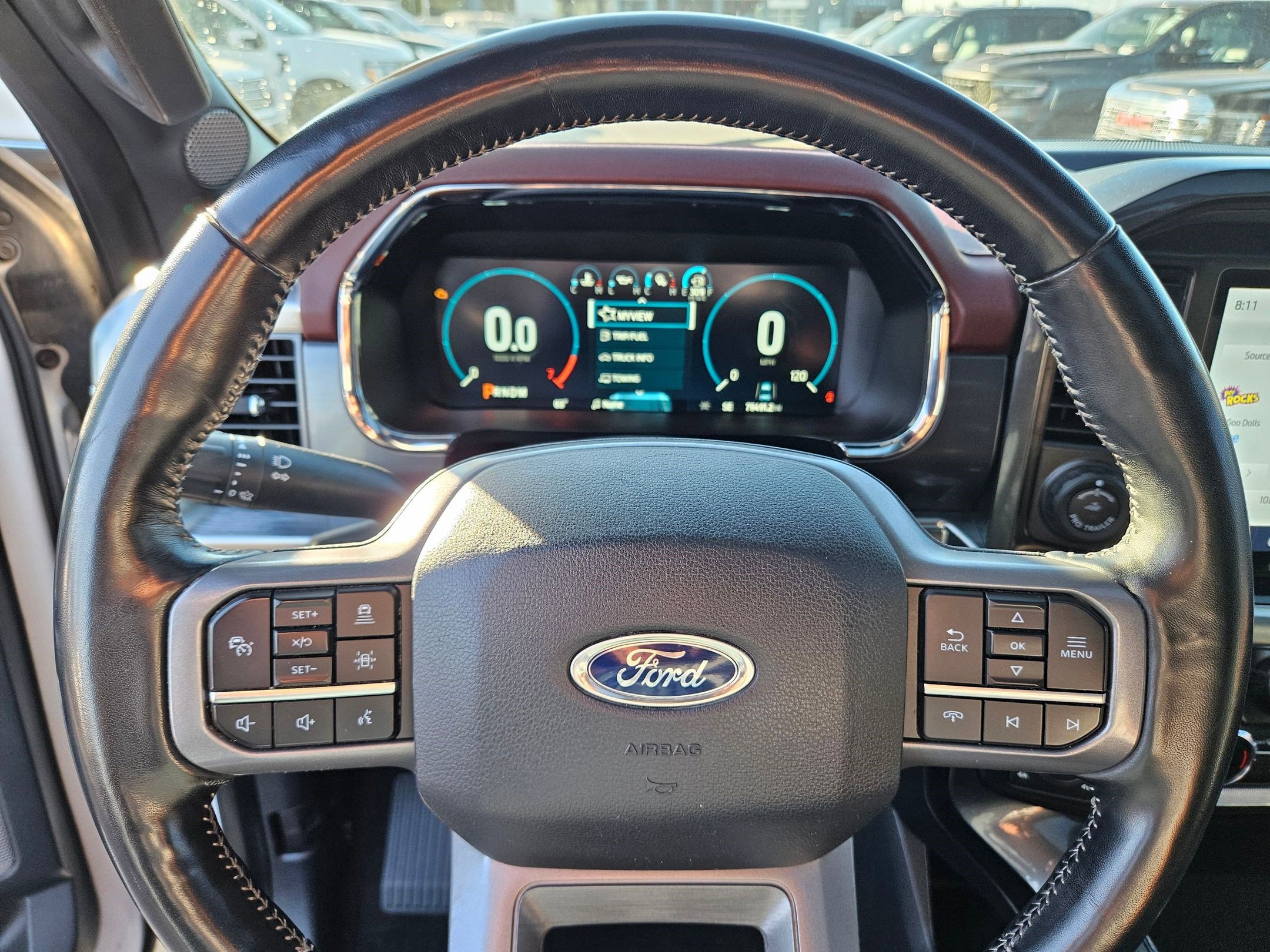 2021 Ford F-150 Lariat photo 18