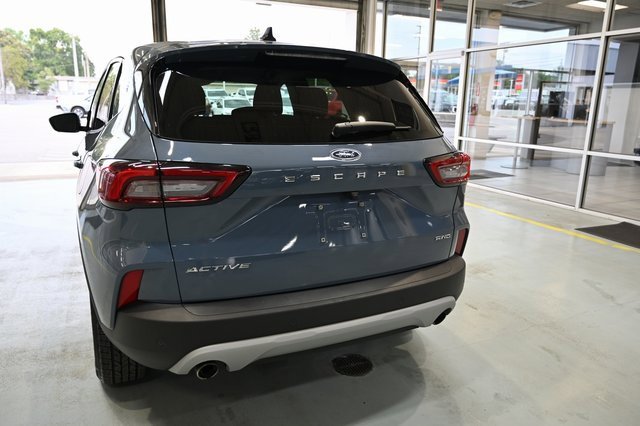 2023 Ford Escape Active photo 3