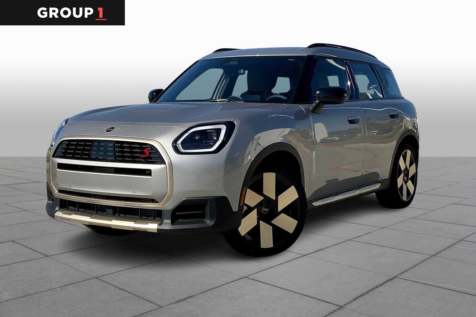2025 MINI Countryman S's photo