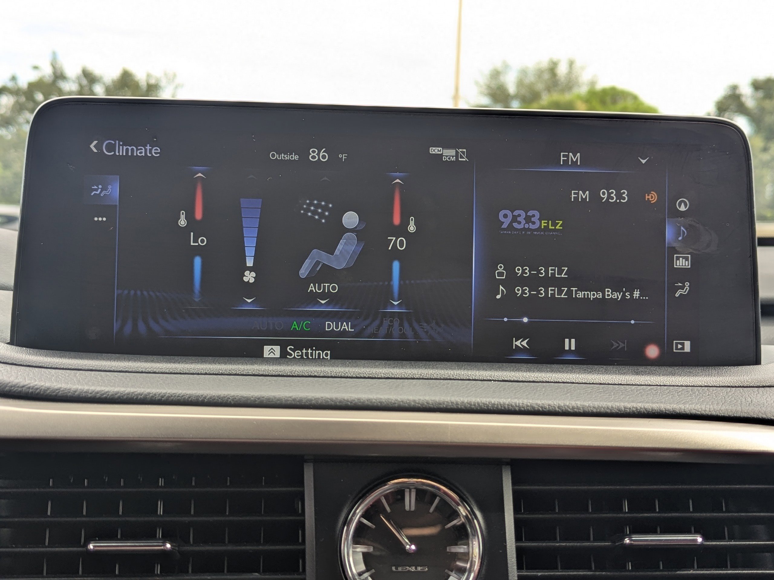 2022 Lexus RX F SPORT photo 28