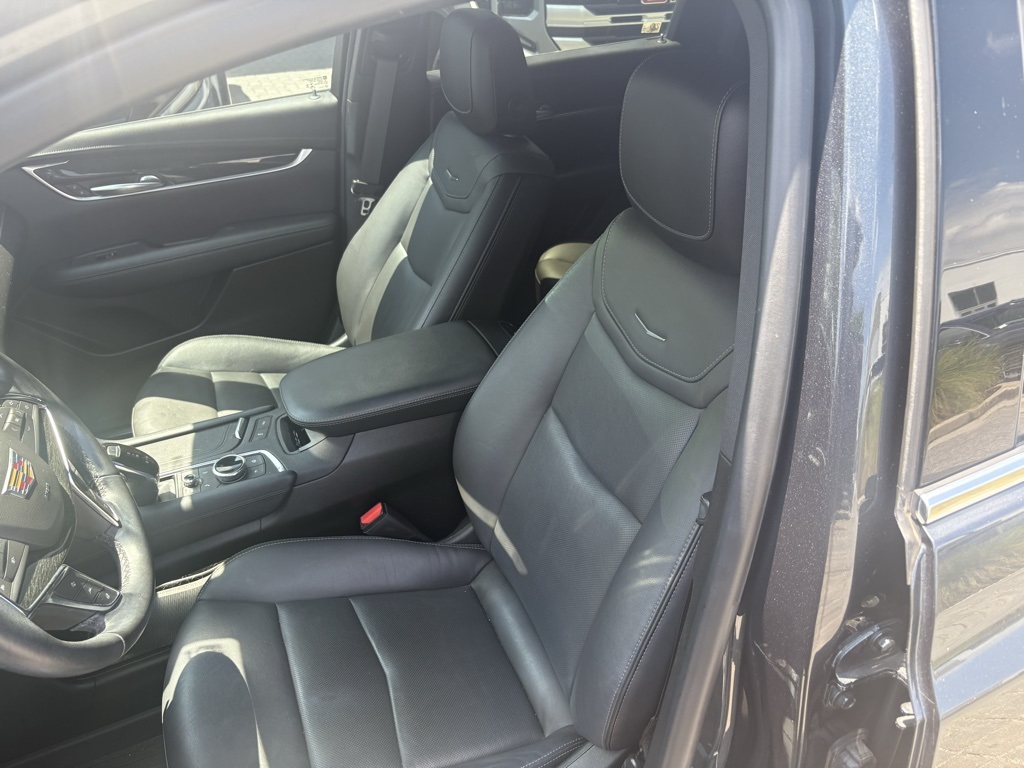2021 Cadillac XT5 Premium Luxury photo 12