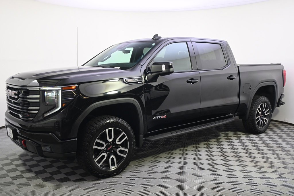 Used 2024 GMC Sierra 1500 AT4 with VIN 1GTUUEEL7RZ402662 for sale in Minneapolis, Minnesota