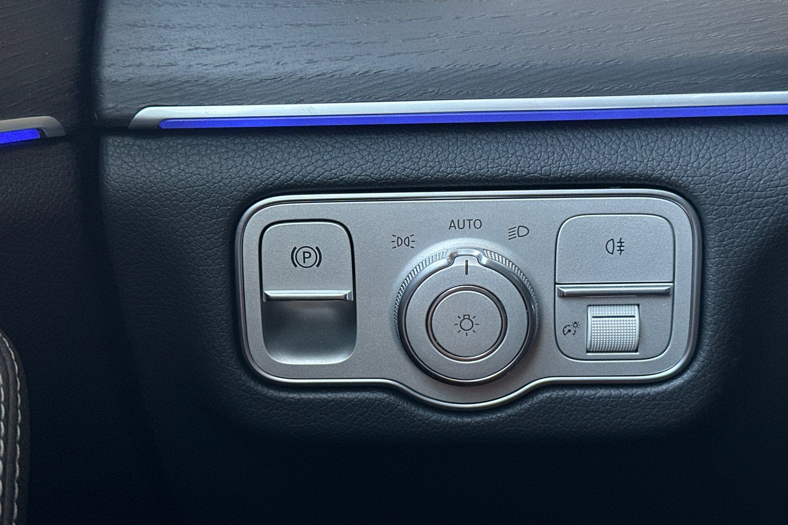 2025 Mercedes Benz GLS 450 4MATIC photo 28