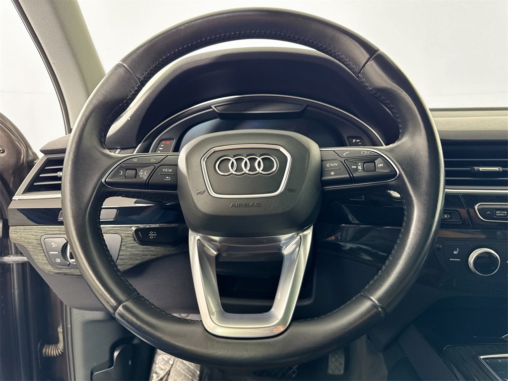 2017 Audi Q7 3.0T Premium Plus photo 33