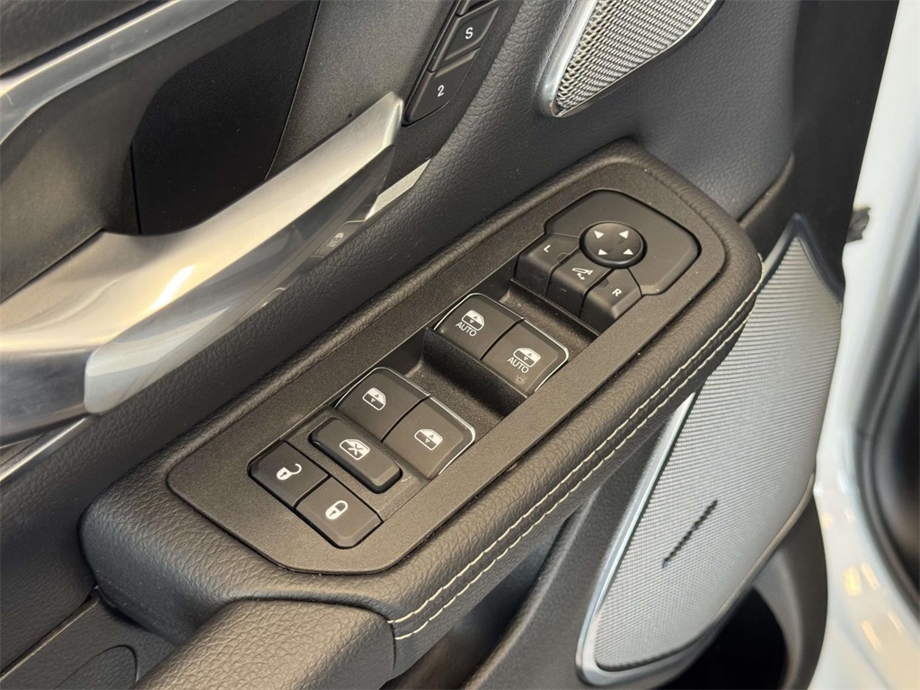 2025 Ram 1500 Laramie photo 28
