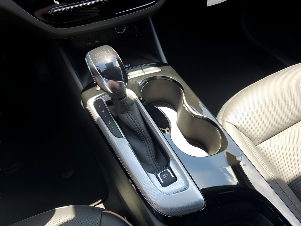 2025 Buick Envista Avenir photo 38