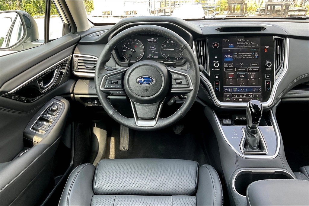 2025 Subaru Outback Limited photo 4
