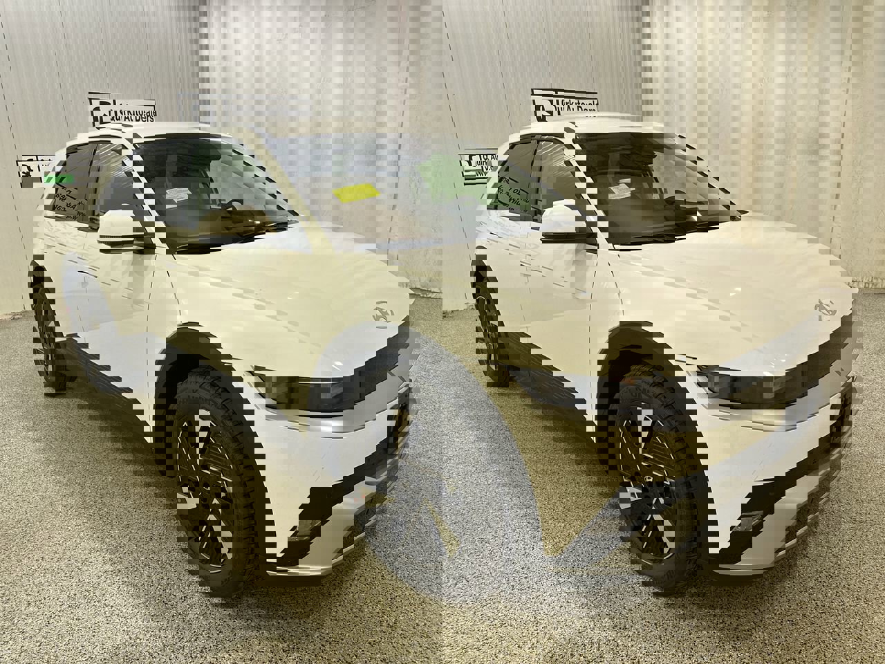 New 2025 Atlas White Hyundai SE image 1