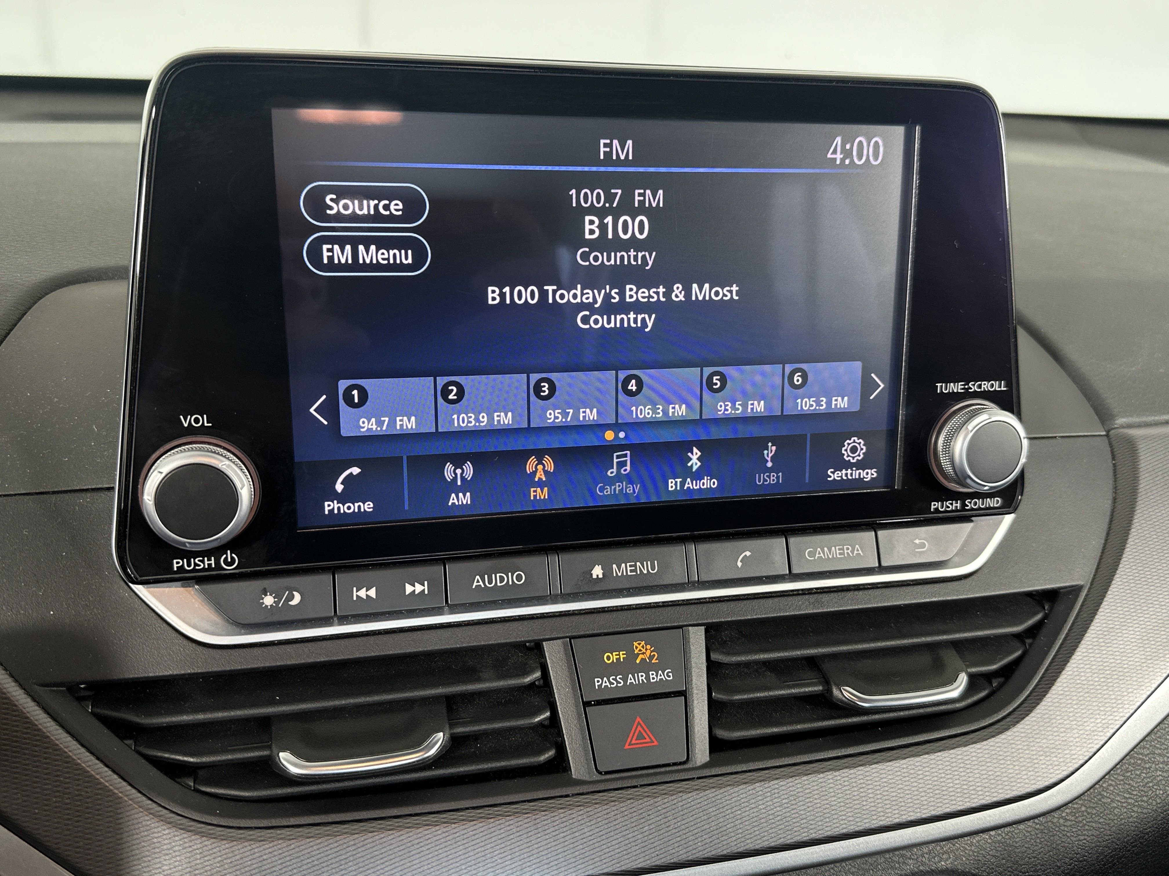 2023 Nissan Altima 2.5 SR photo 6