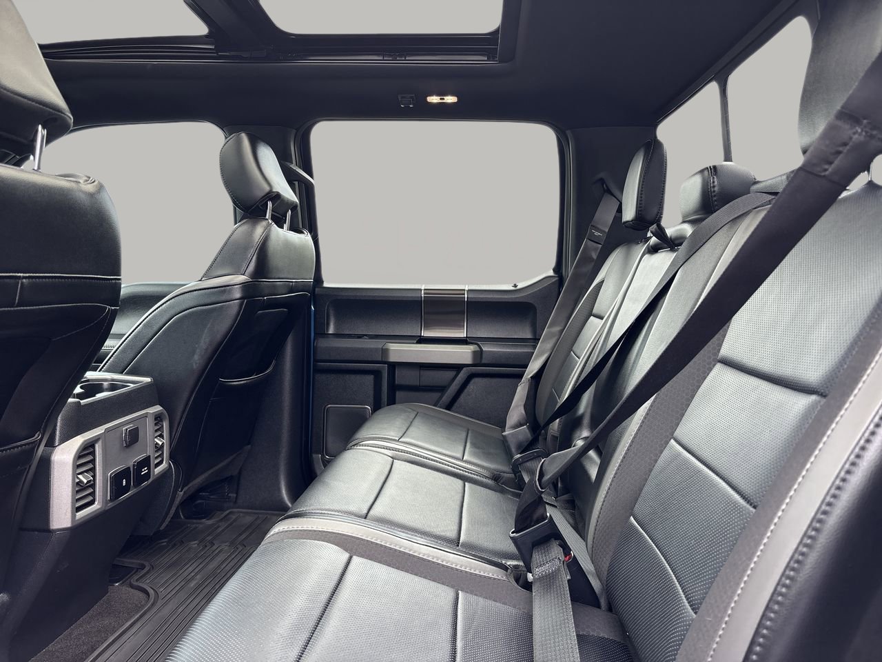 2020 Ford F-150 Raptor photo 14