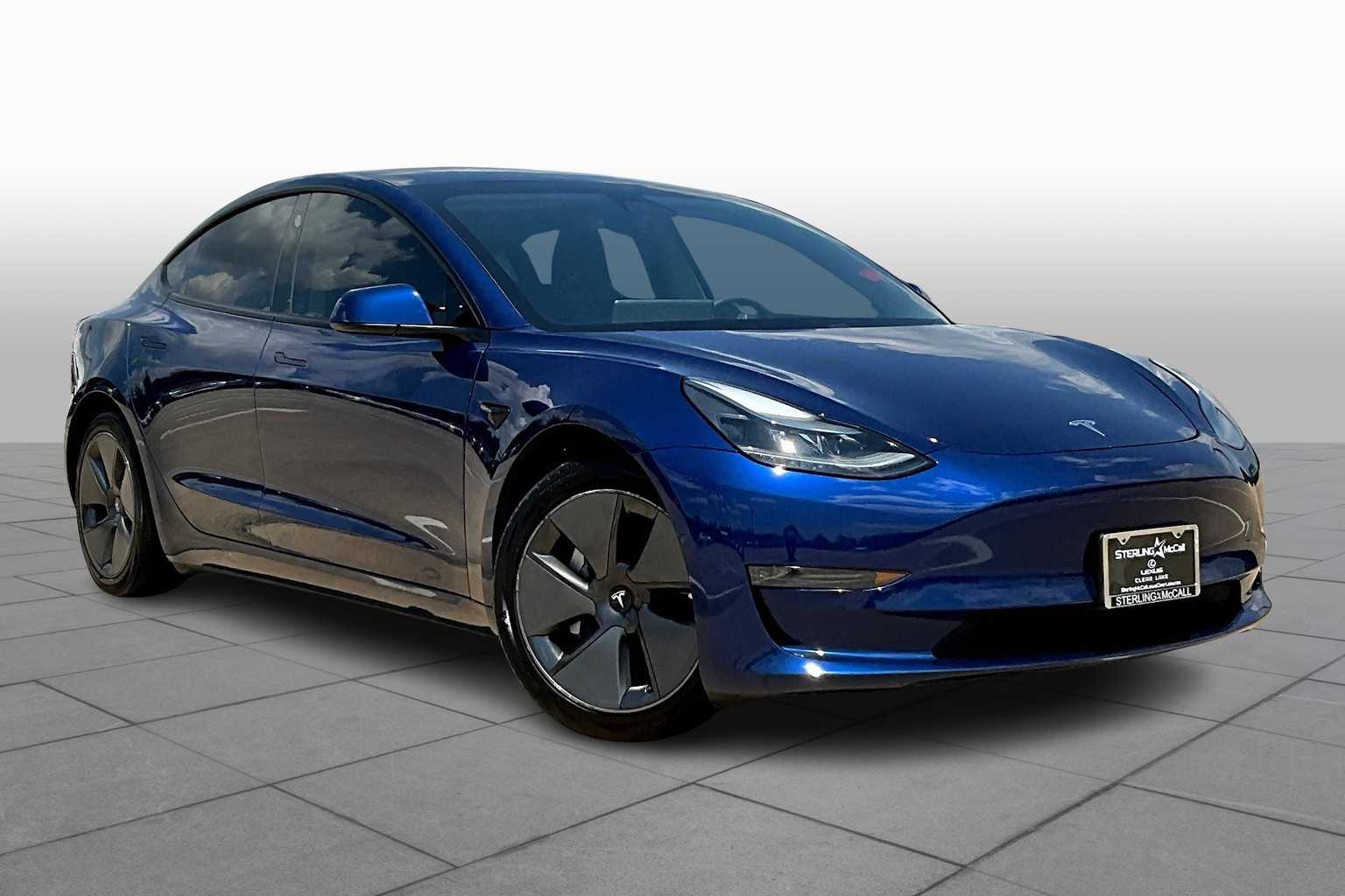 Used 2021 Tesla Model 3 Base with VIN 5YJ3E1EAXMF026778 for sale in Friendswood, TX