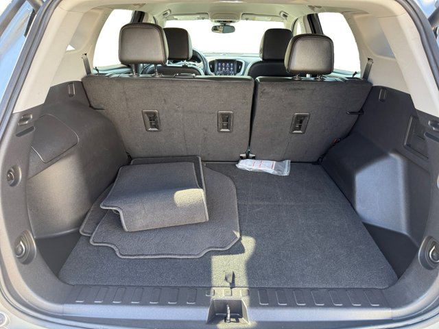 2024 Gmc Terrain SLT photo 17