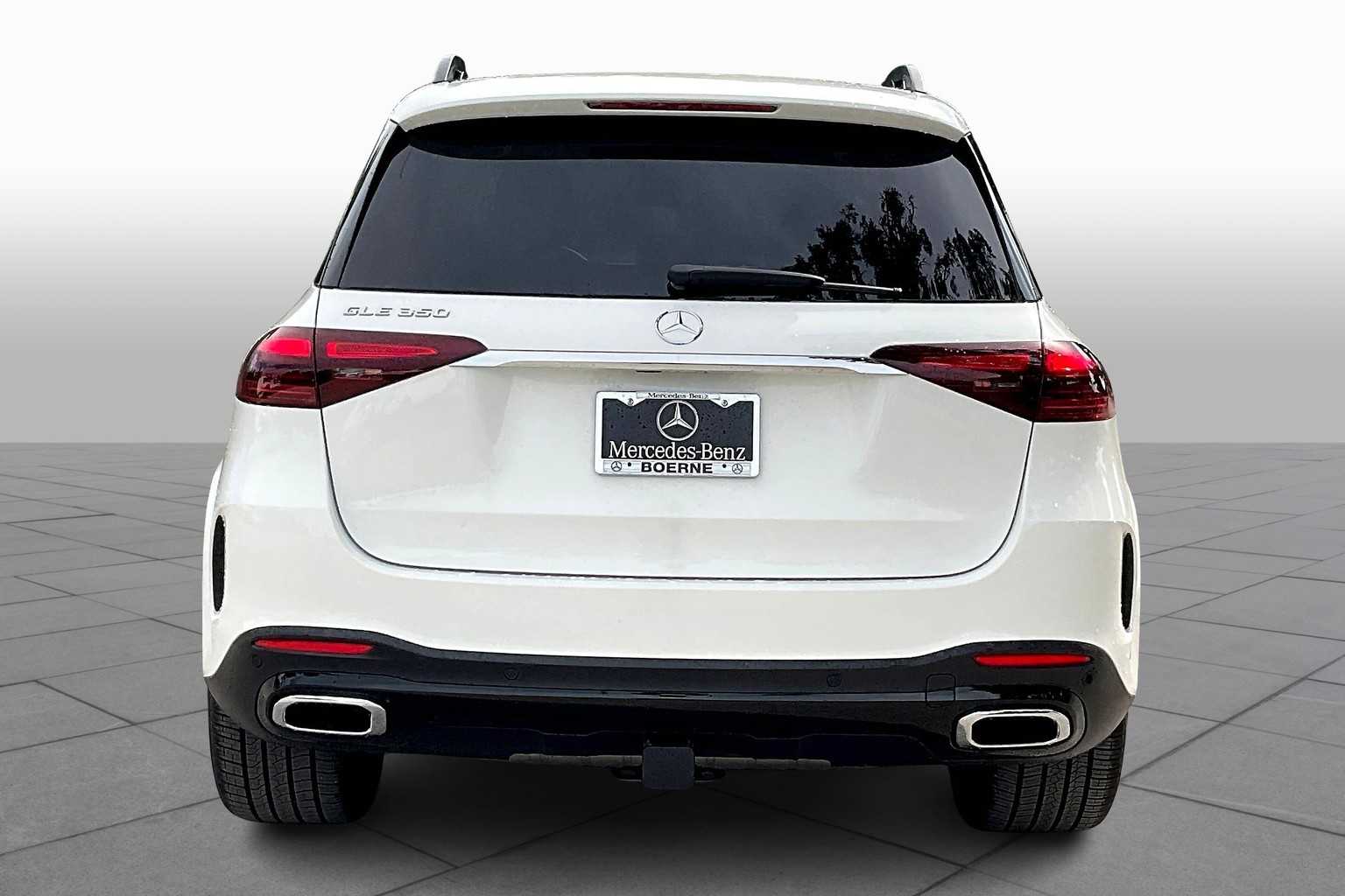 2025 Mercedes Benz GLE 350 4MATIC photo 4