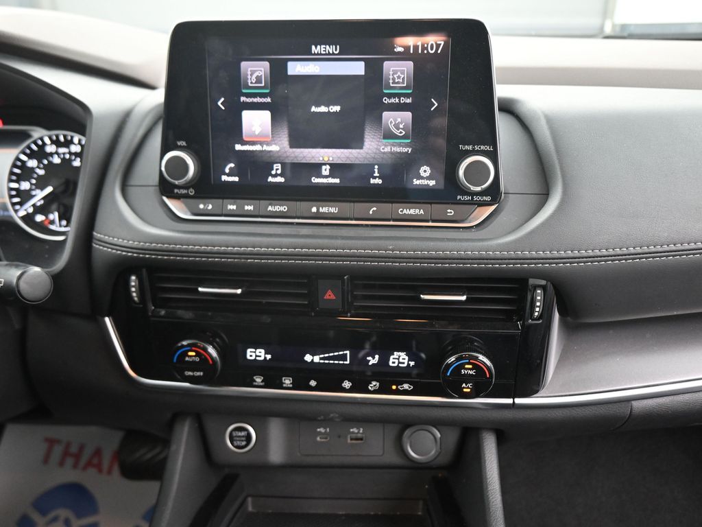 2022 Nissan Rogue SV photo 46