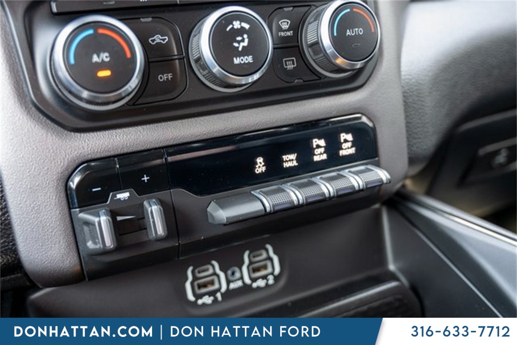 2020 Ram 1500 Rebel photo 9