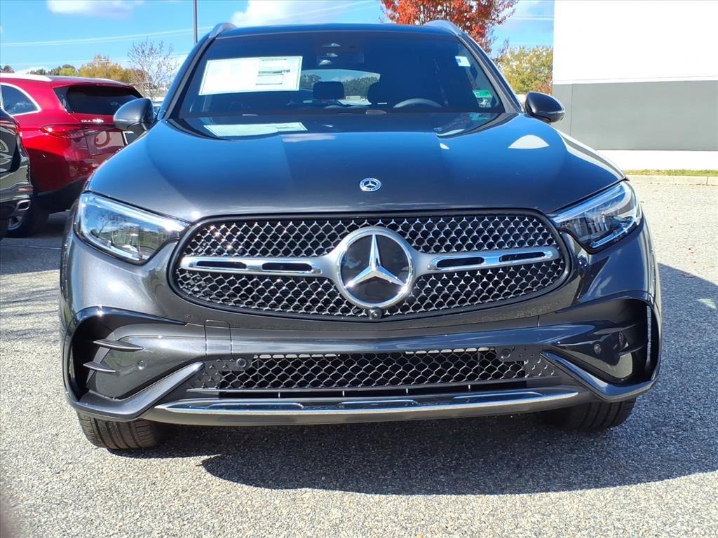 2026 Mercedes Benz GLC 300 photo 2