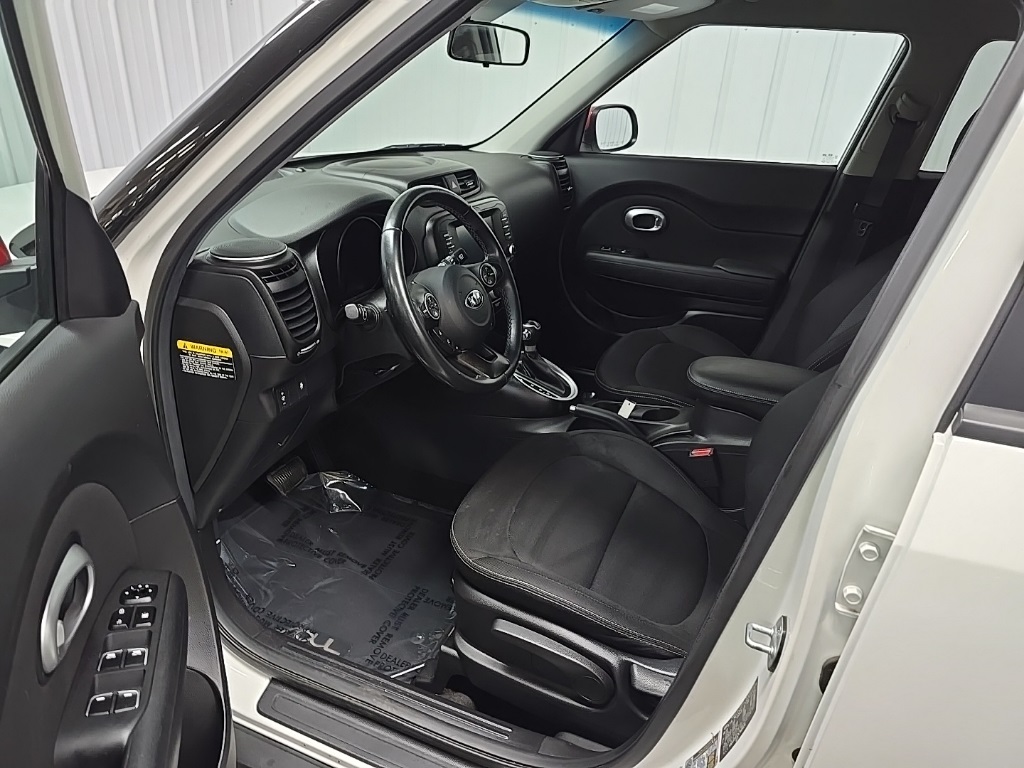 2019 Kia Soul Plus photo 28